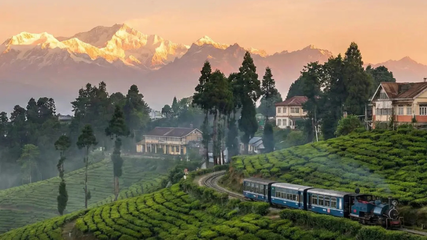 Darjeeling Summer Travel Guide – Best Attractions and Activities